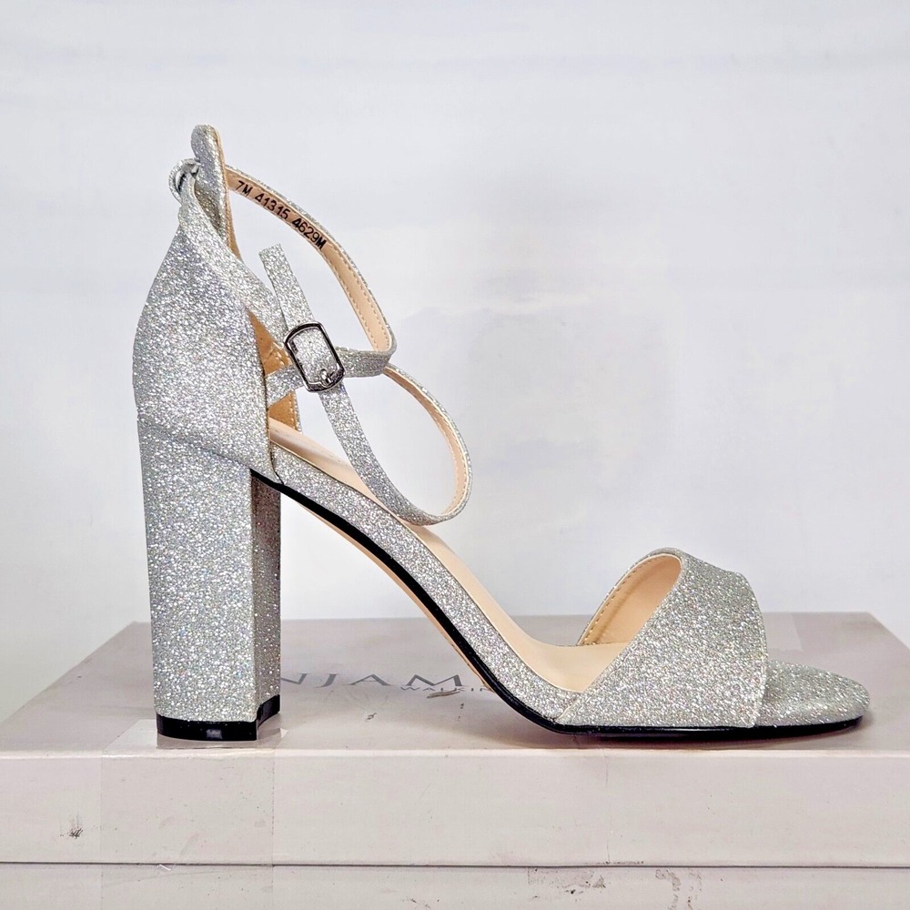 Touch Ups Jordy Sandals Women Size 7 Silver Glitter Block Heel 4629M